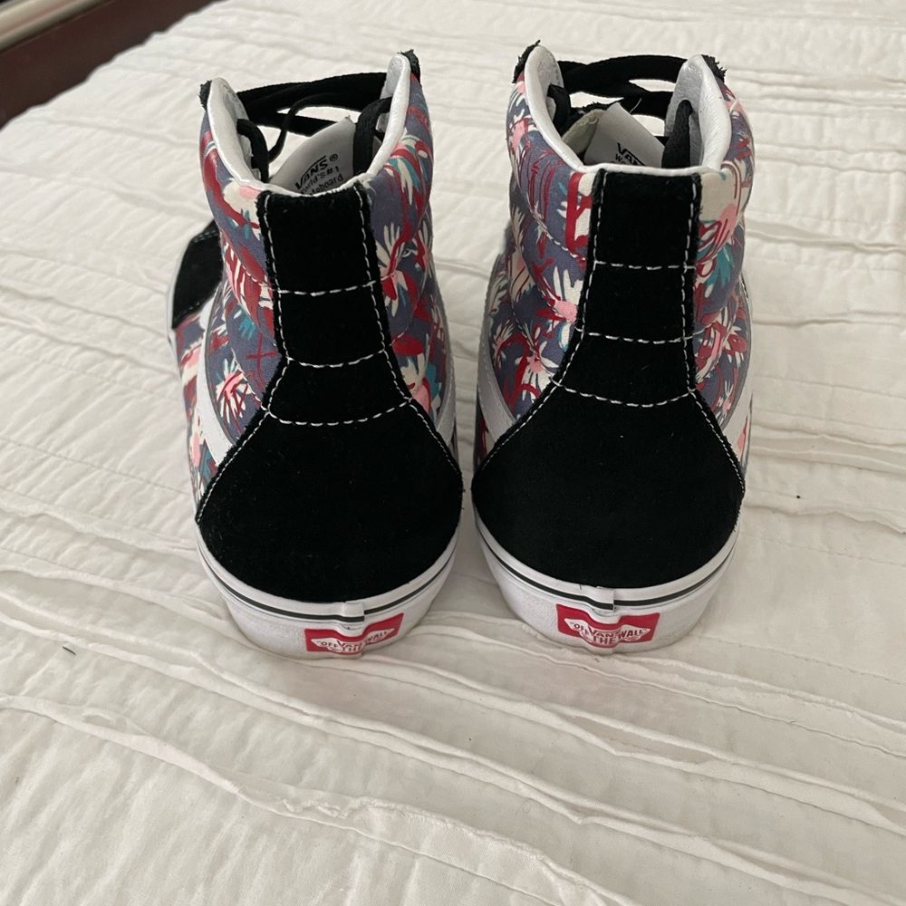 Vans Hi-Top Size 11 - Picture 3 of 5